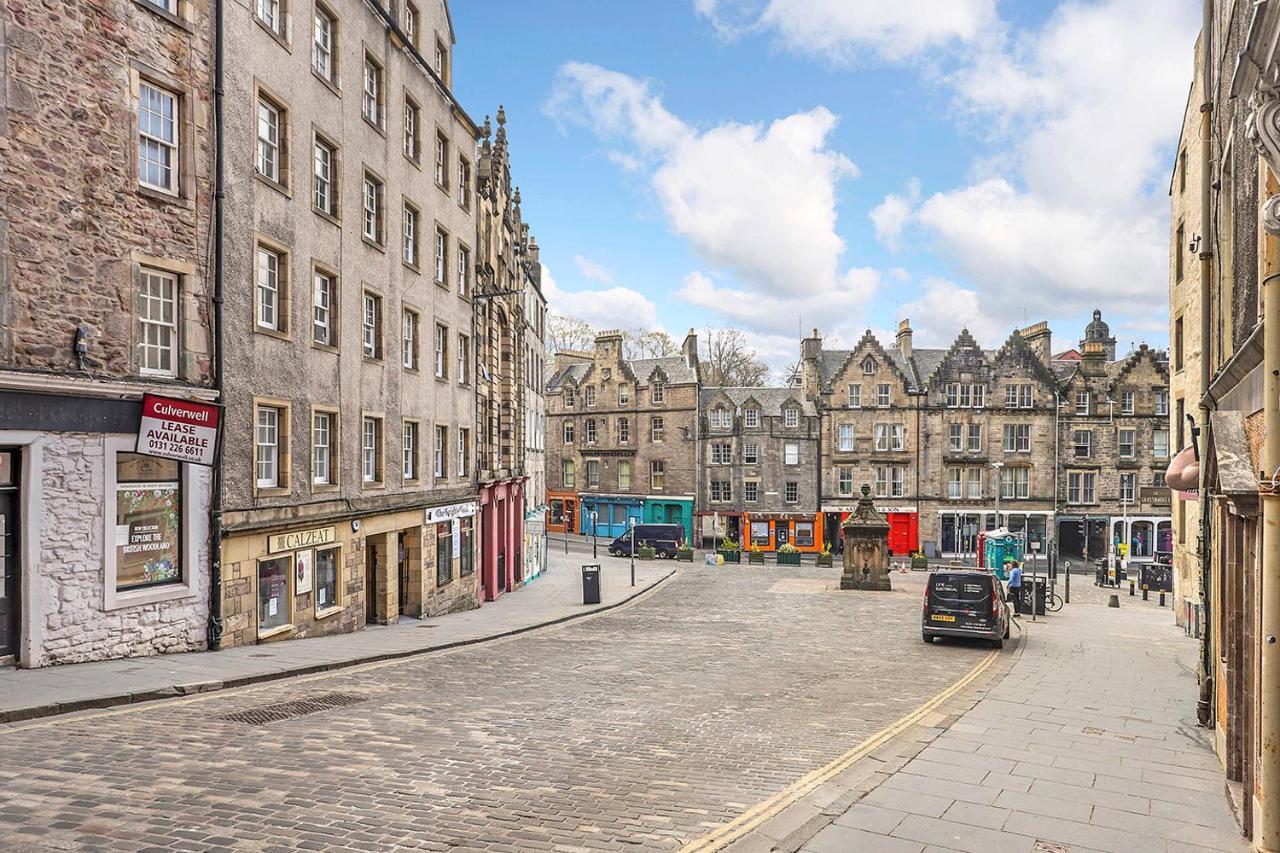 Joivy 1 Bed Flat, Heart Of Grassmarket Единбург Екстериор снимка