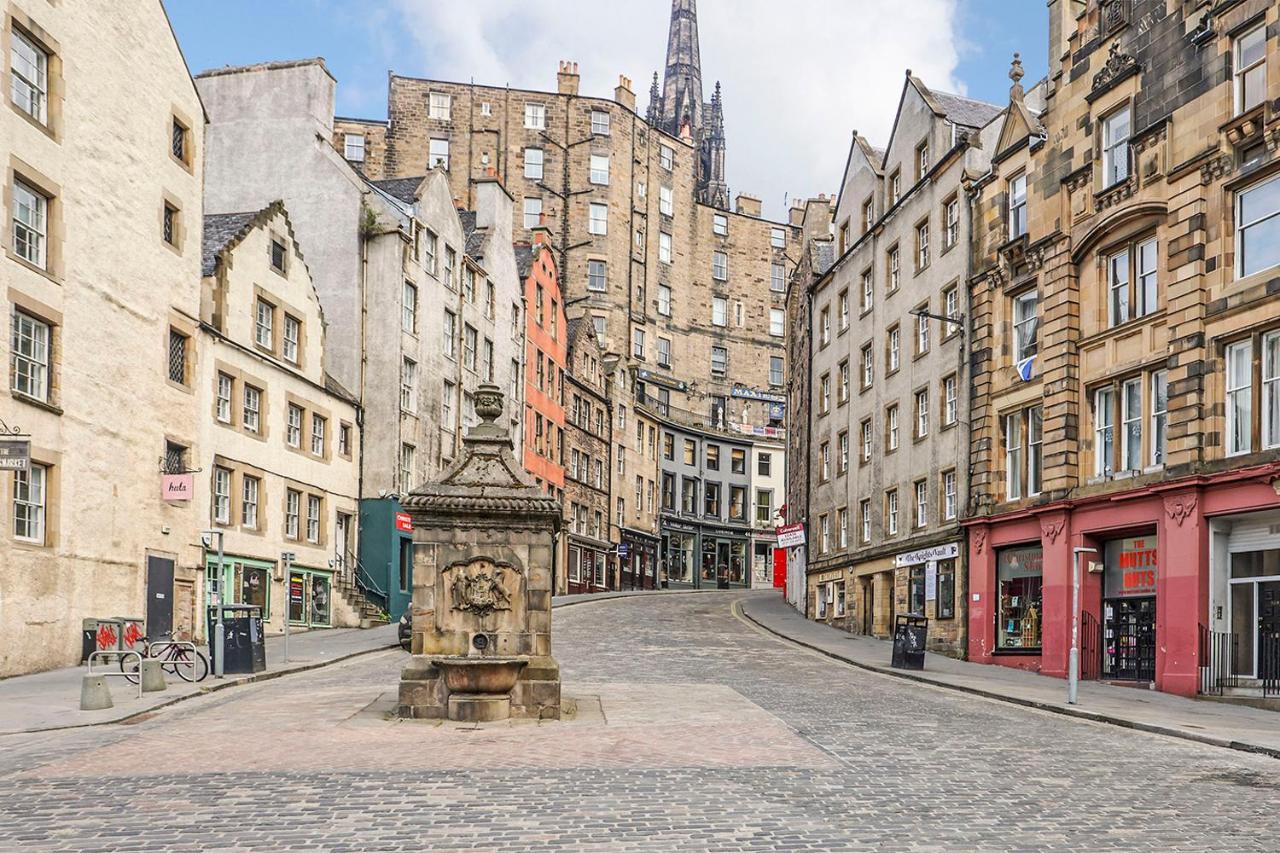 Joivy 1 Bed Flat, Heart Of Grassmarket Единбург Екстериор снимка